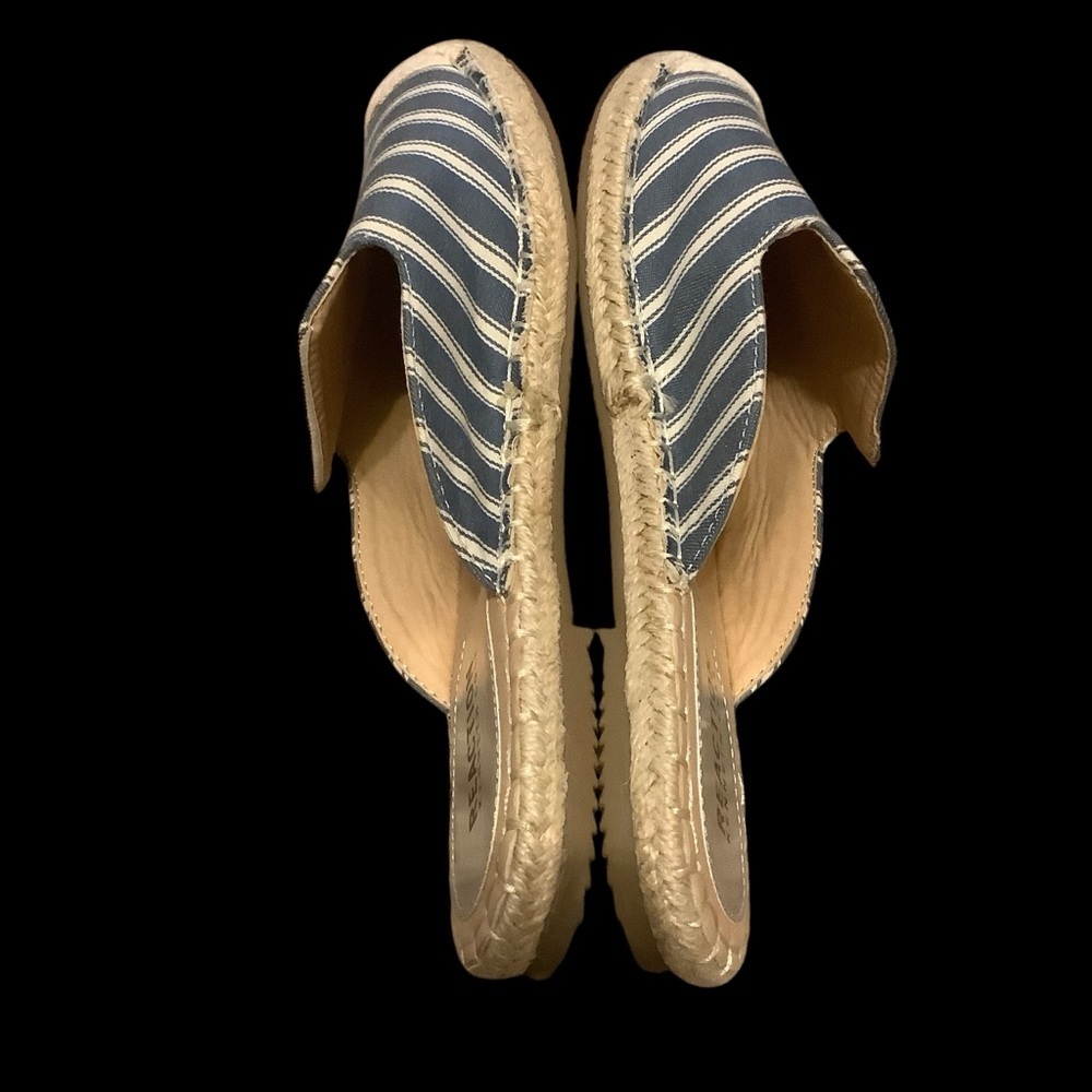 Kenneth Cole Reaction Blue & White Striped Espadrille Slide Sandals/ Size 9 - Picture 7 of 11